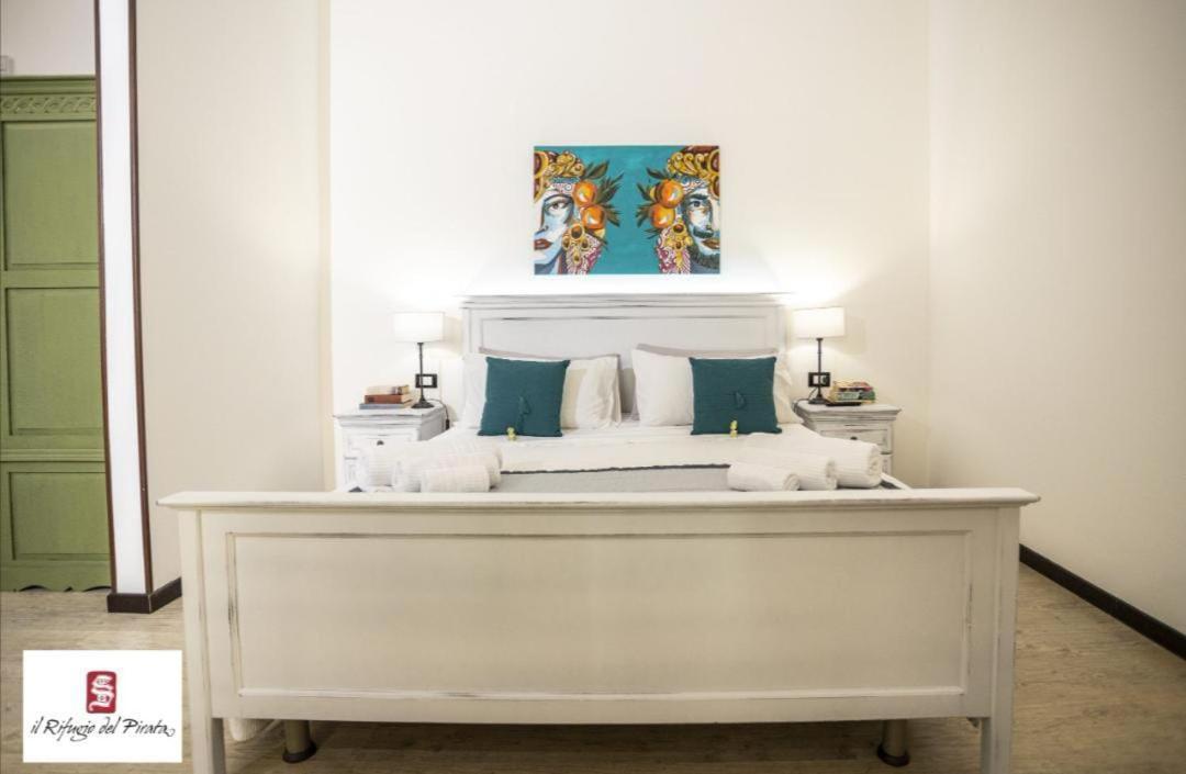 Il Rifugio Del Pirata Apartment ตราปานี ภายนอก รูปภาพ