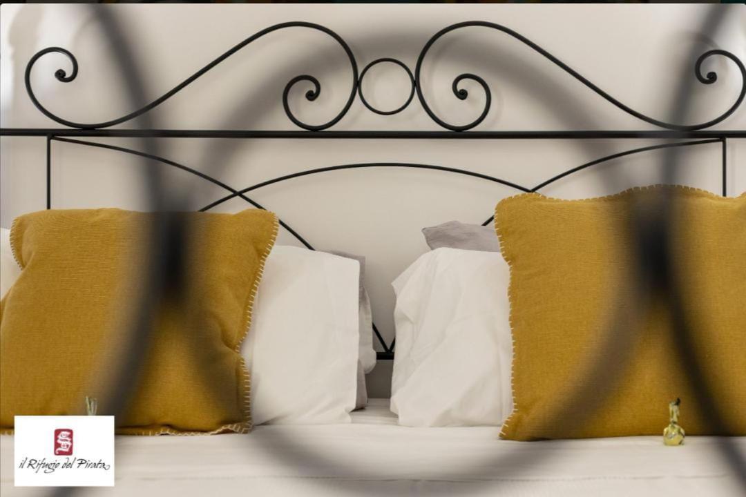 Il Rifugio Del Pirata Apartment ตราปานี ภายนอก รูปภาพ