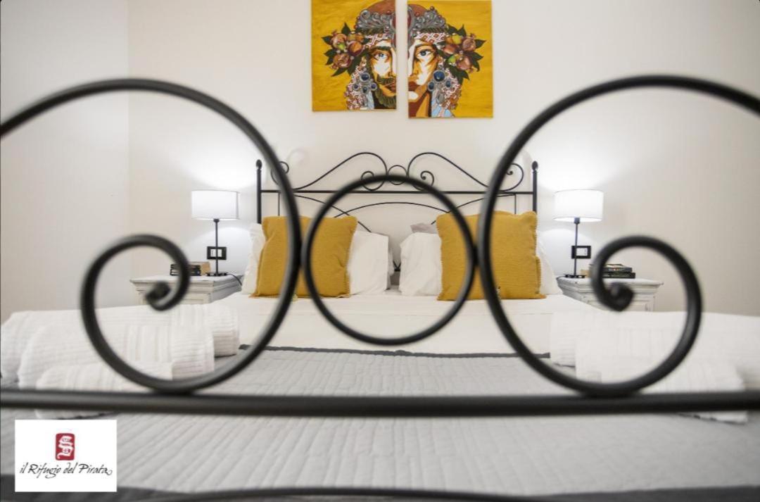 Il Rifugio Del Pirata Apartment ตราปานี ภายนอก รูปภาพ